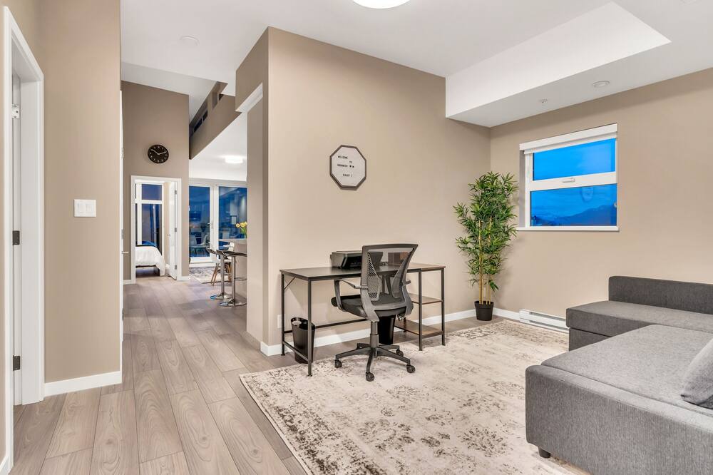 Photo of Bedroom in Downtown Squamish