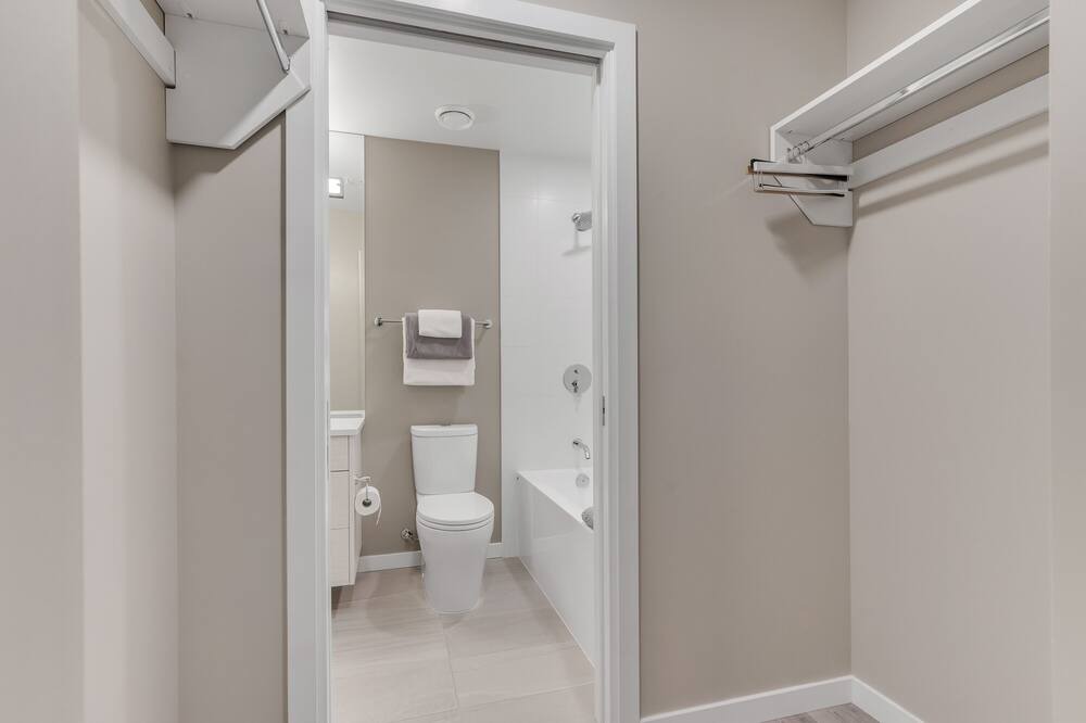 Photo of Bathroom in Downtown Squamish