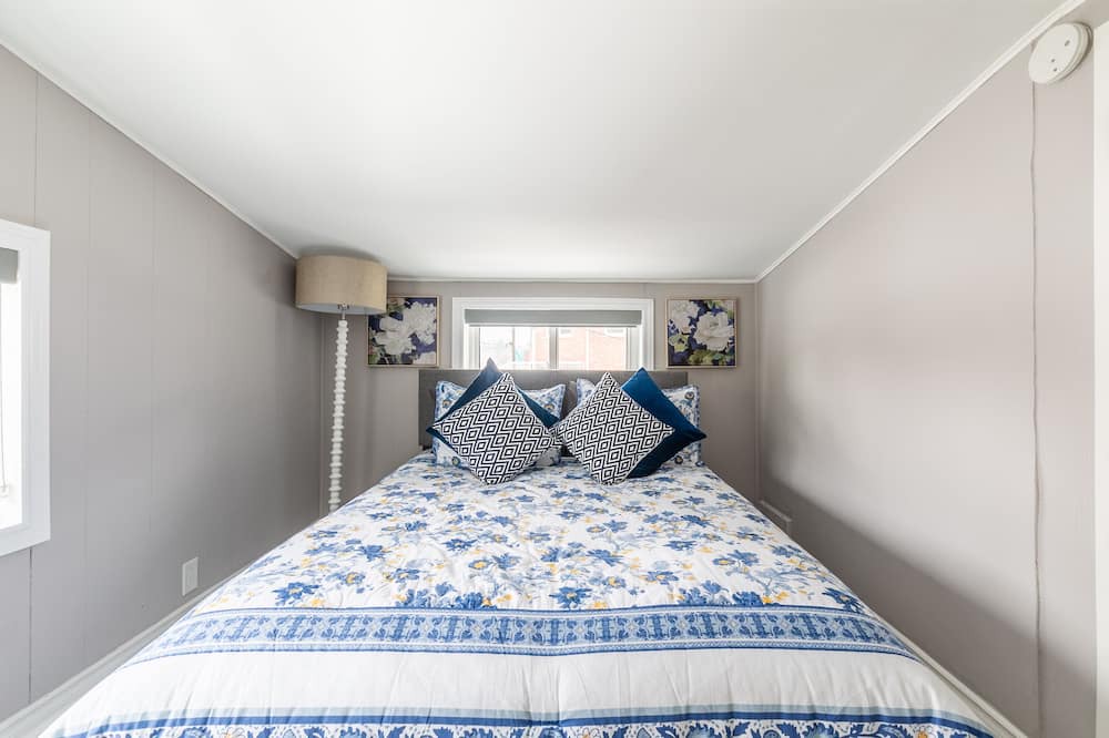 Photo of Bedroom in Watertown