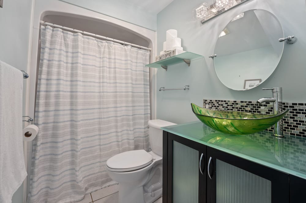 Photo of Bathroom in Hastings Highlands