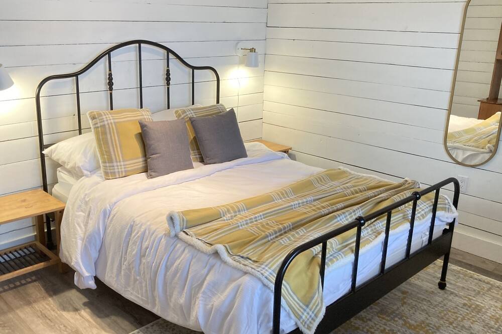 Photo of Bedroom in Saint Donat