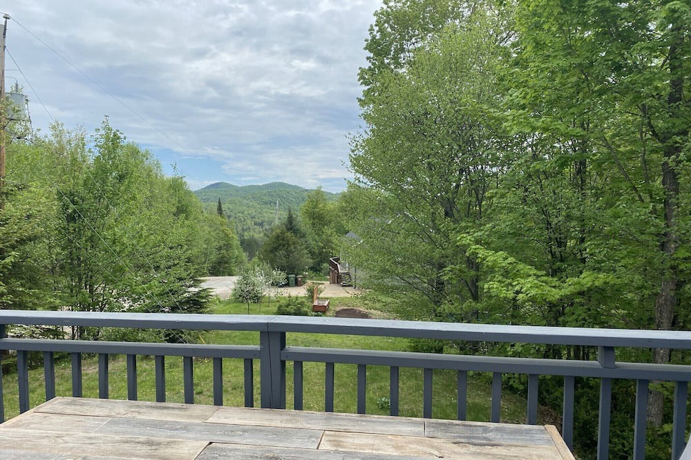 Photo of Patio Balcony in Sainte-Agathe-des-Monts