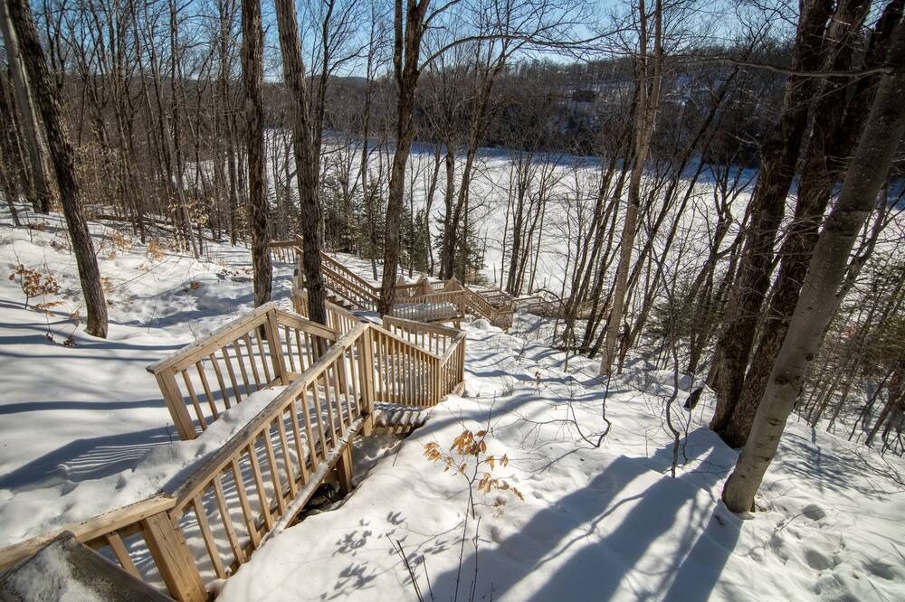 Photo of Outdoor in Entrelacs