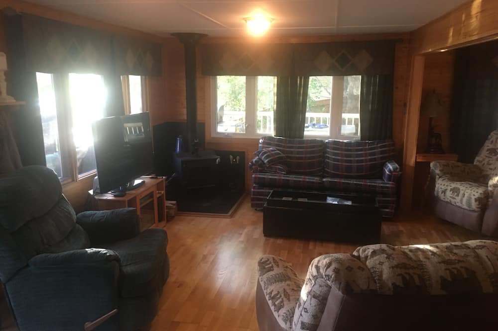 Photo of Livingroom in Torrington