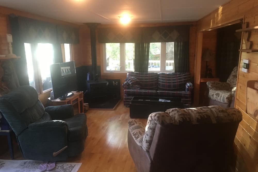 Photo of Livingroom in Torrington