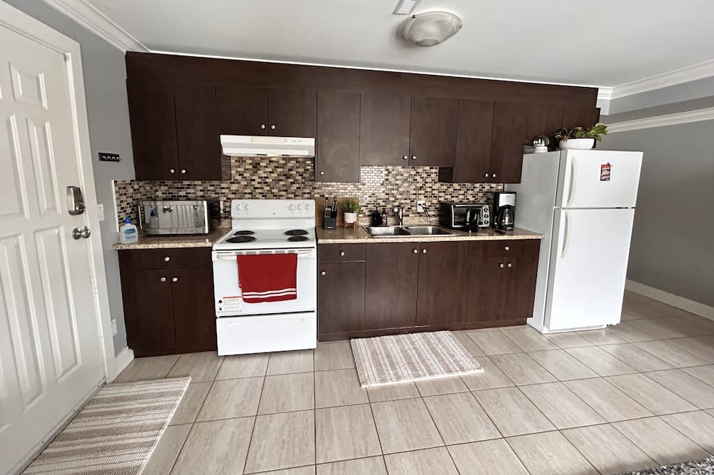 Photo of Kitchen in Guildford