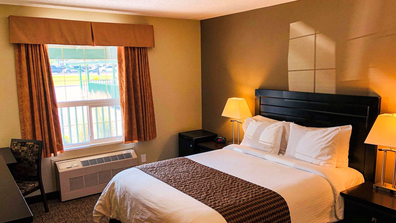Photo of Bedroom in Okotoks