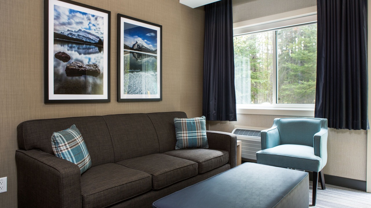 Photo of Bedroom in Lake Louise