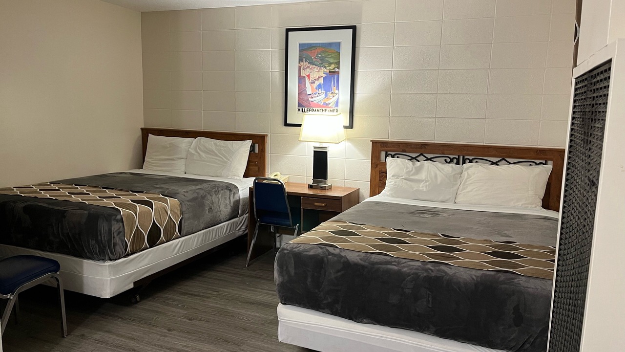Photo of Bedroom in Pincher Creek
