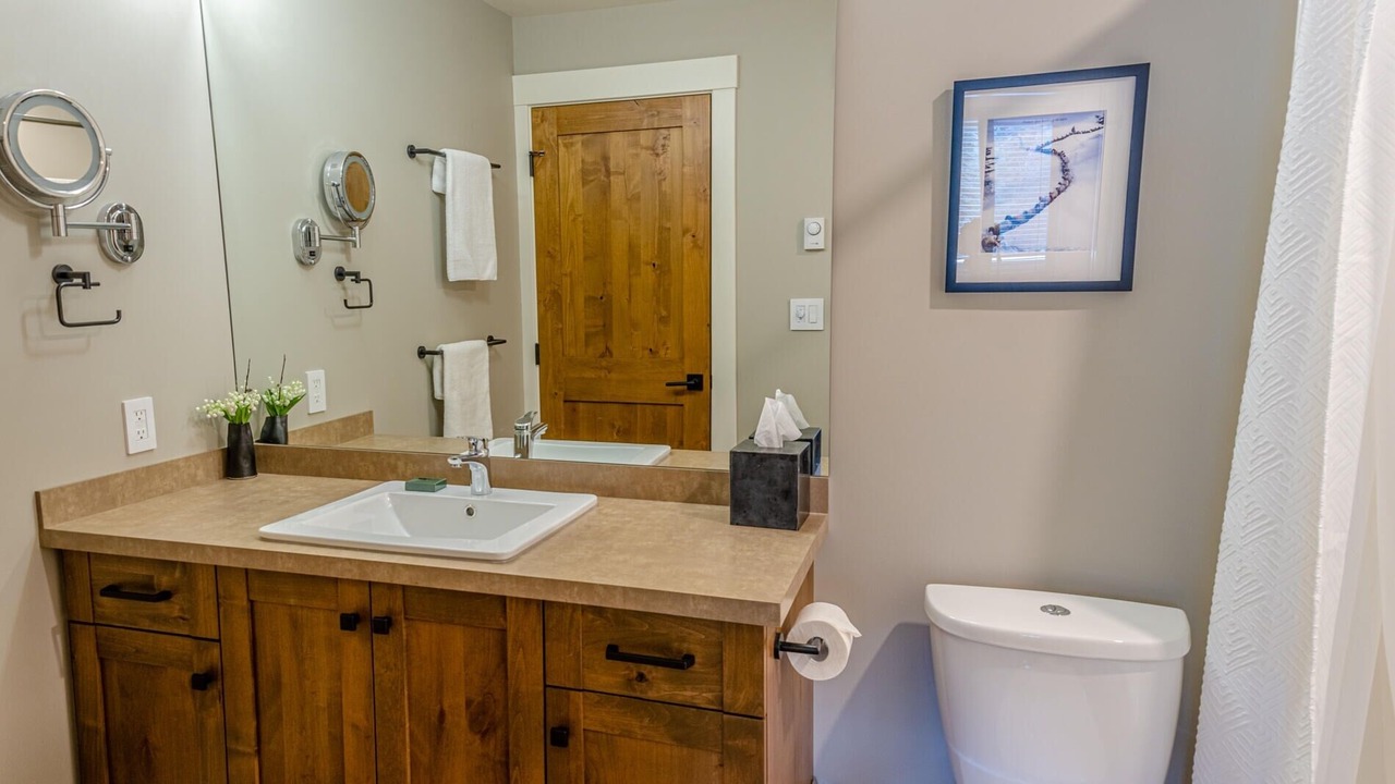 Photo of Bathroom in Sun Peaks