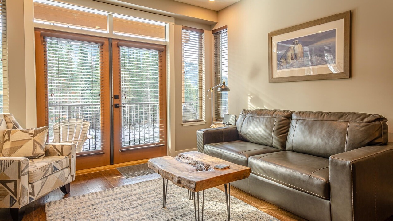 Photo of Livingroom in Sun Peaks