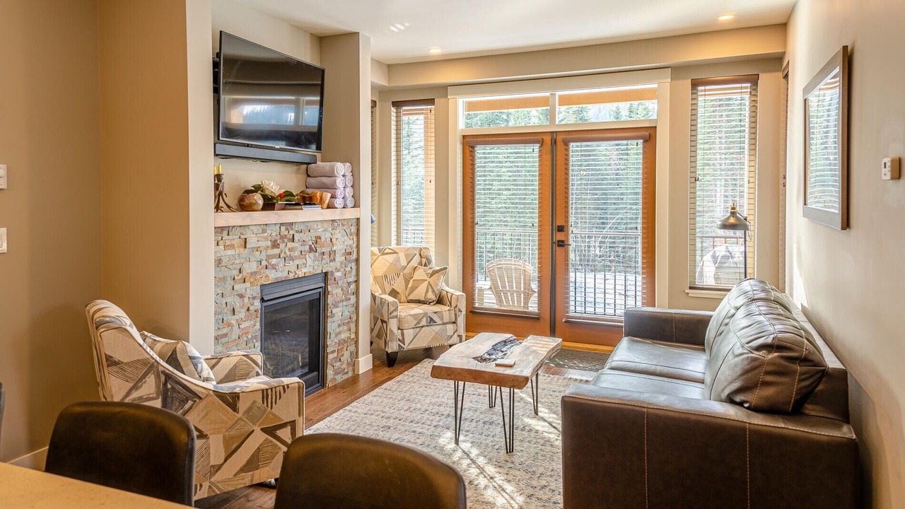 Photo of Livingroom in Sun Peaks