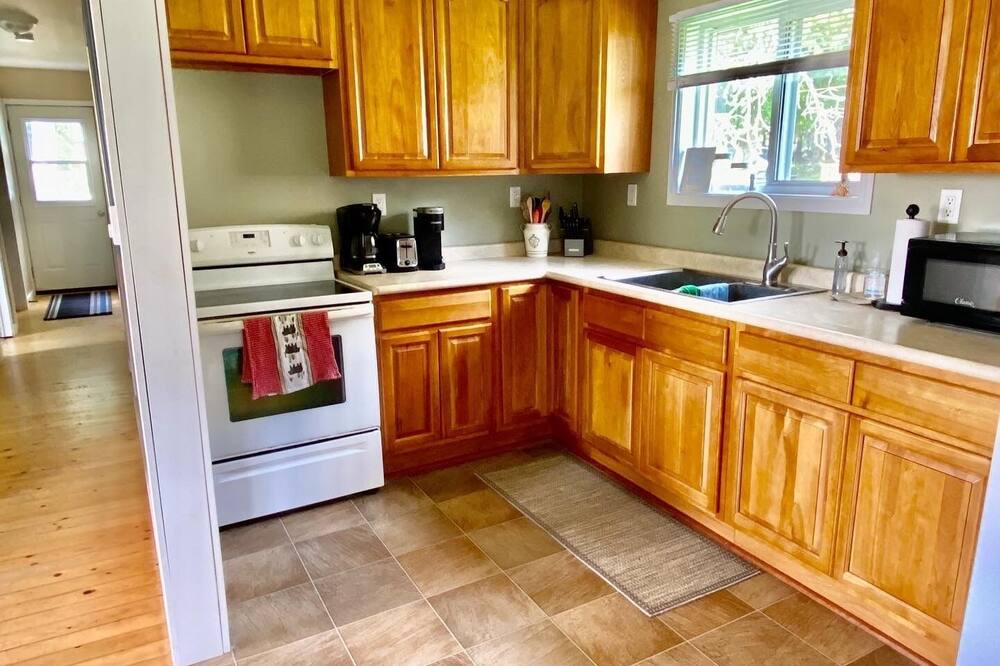 Photo of Kitchen in Stokes Bay