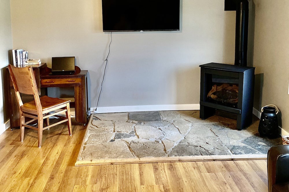 Photo of Livingroom in Stokes Bay