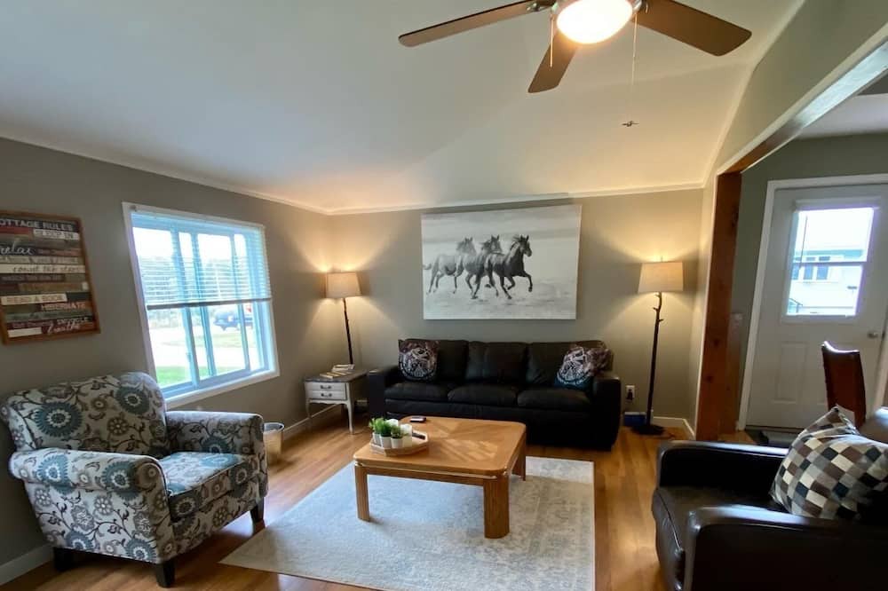 Photo of Livingroom in Stokes Bay