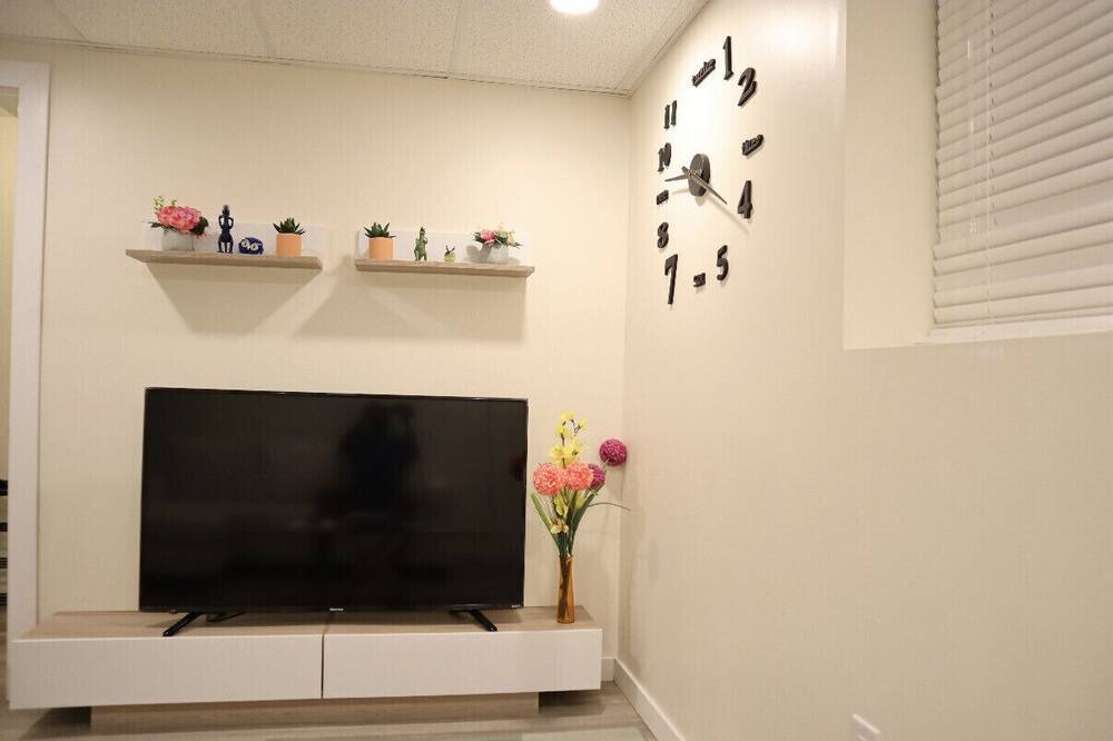 Photo of Bedroom in East Kildonan