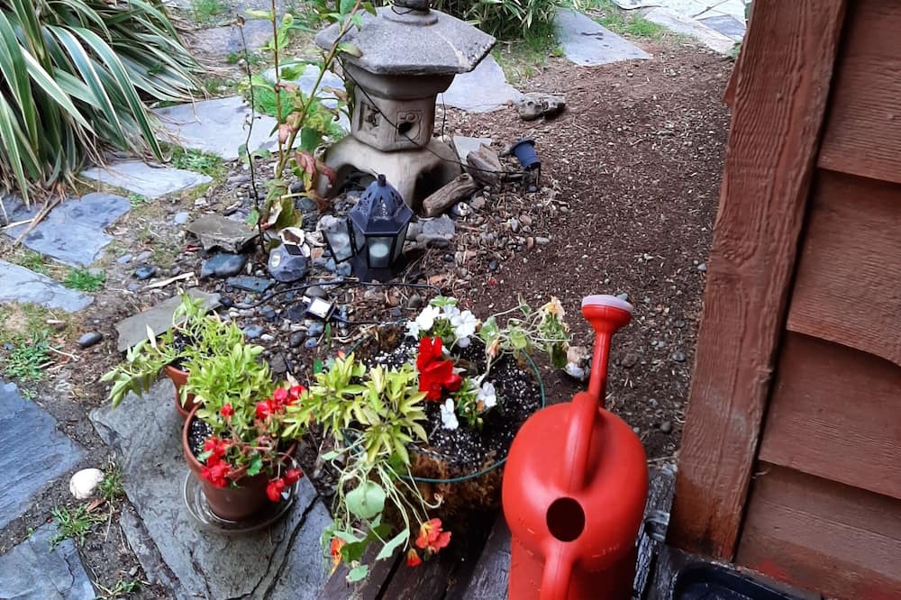 Photo of Outdoor in Metchosin