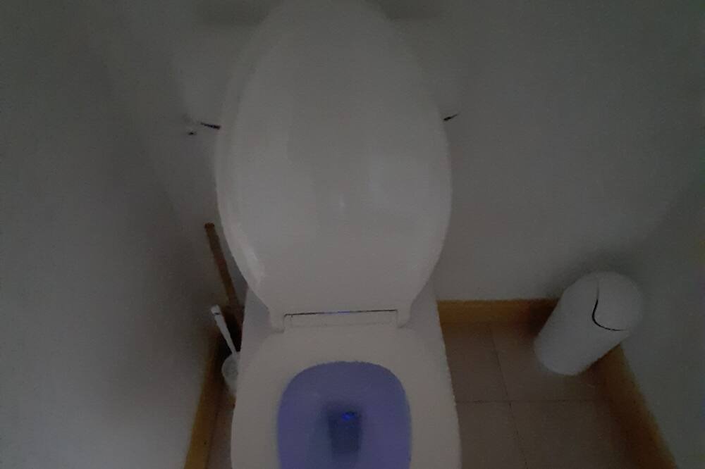 Photo of Bathroom in Metchosin