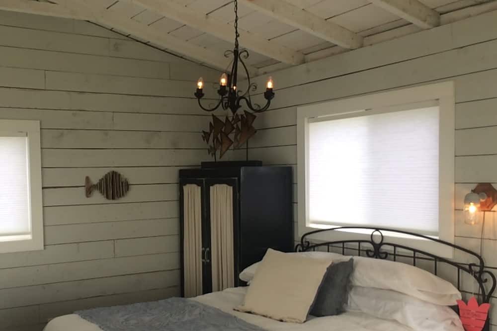 Photo of Bedroom in Indian Harbour