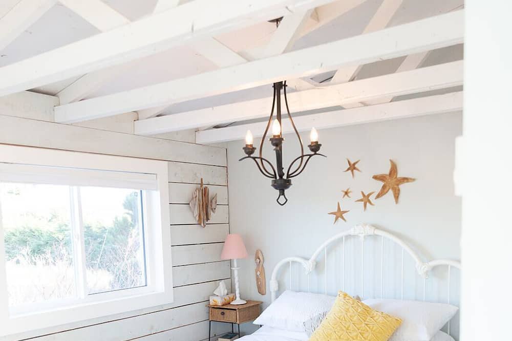Photo of Bedroom in Indian Harbour
