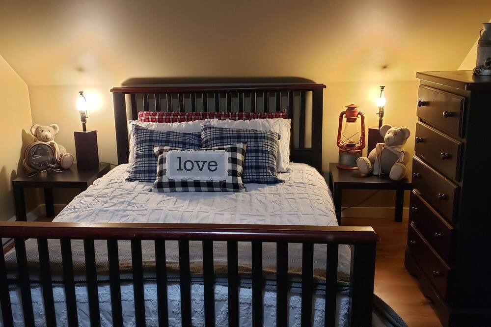 Photo of Bedroom in Fraser Valley Regional District