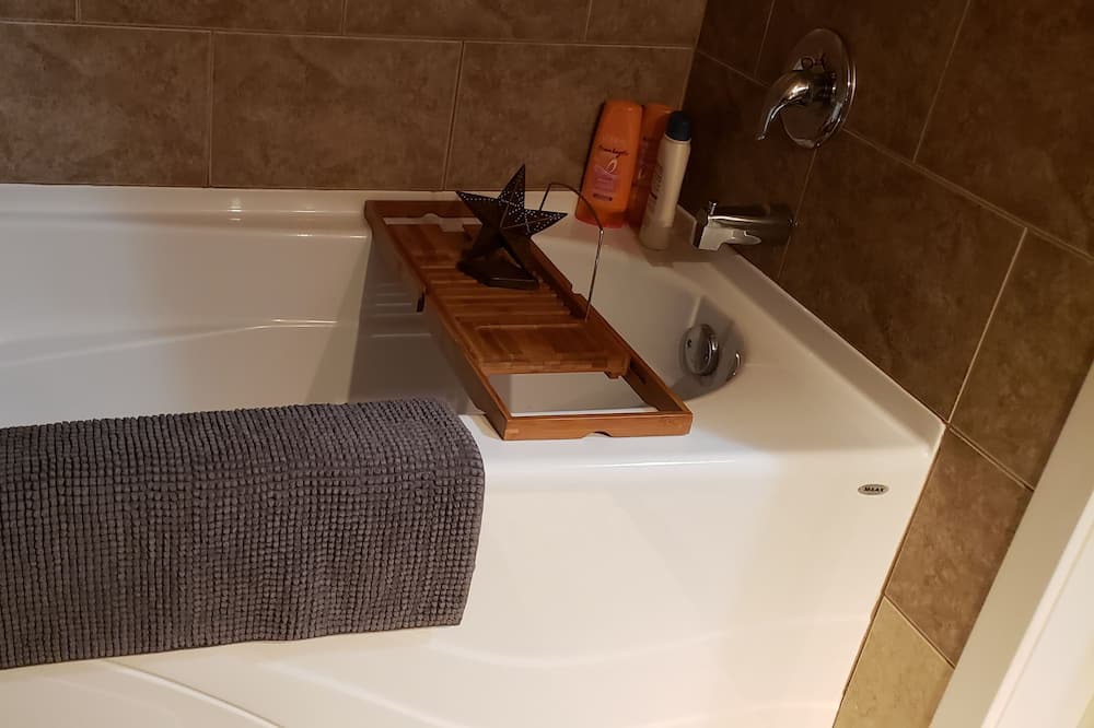 Photo of Bathroom in Fraser Valley Regional District