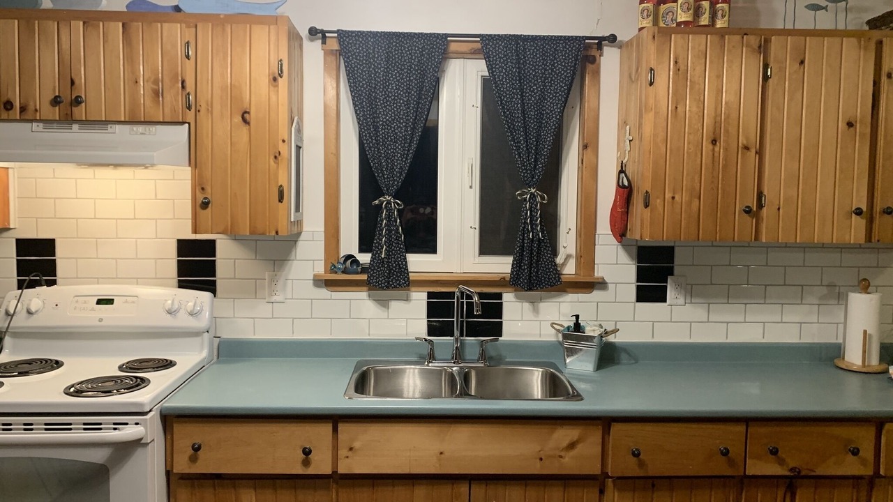 Photo of Kitchen in Darnley
