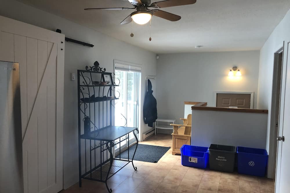 Photo of Bedroom in Dysart et al