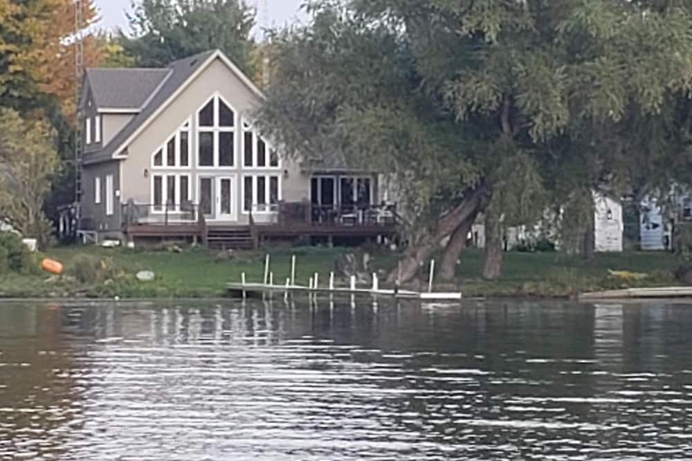 Photo of Outdoor in North Grenville