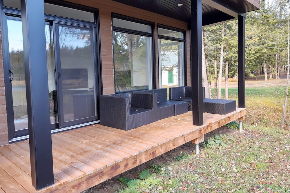 Photo of Patio Balcony in Stanstead Township