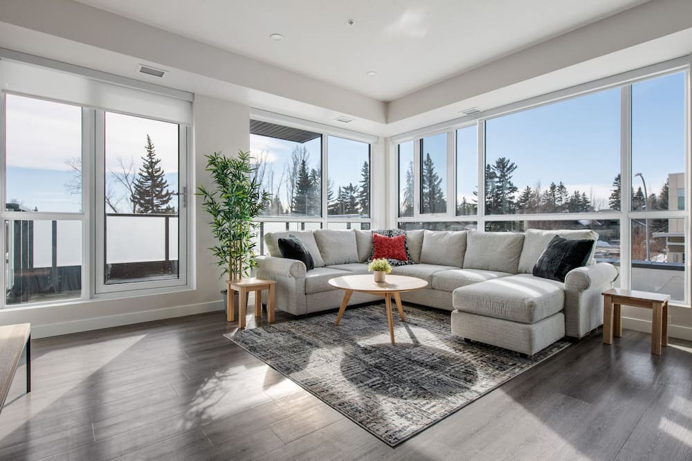 Photo of Livingroom in Southwest Calgary