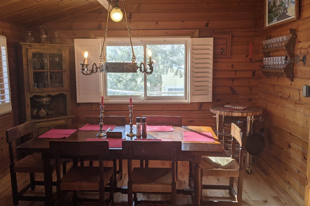 Photo of Livingroom in Bala