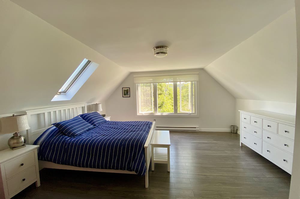 Photo of Bedroom in Baddeck