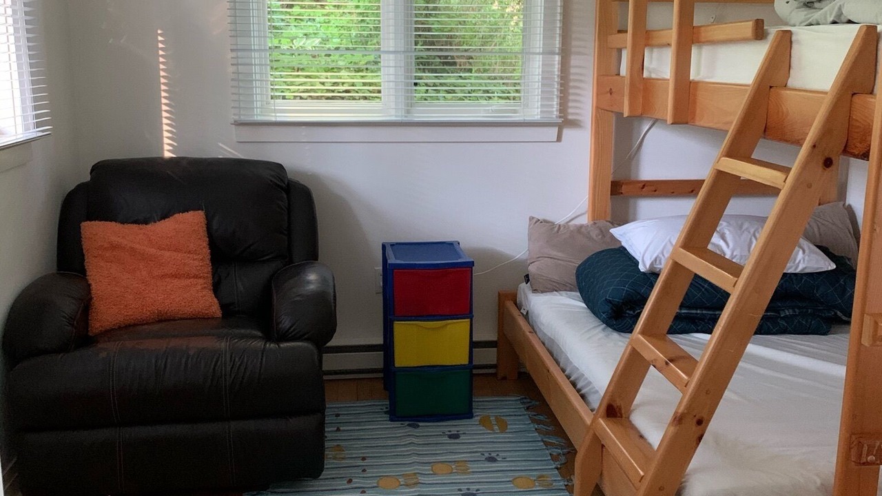 Photo of Livingroom in Port Colborne