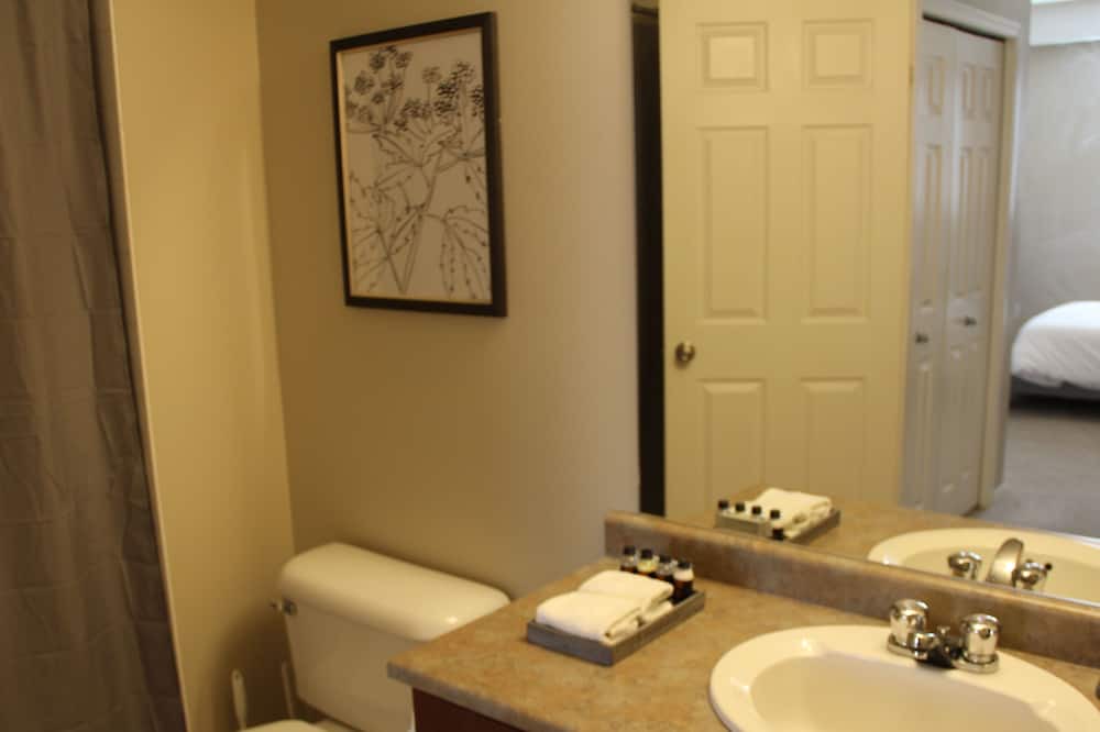 Photo of Bathroom in Quail Ridge