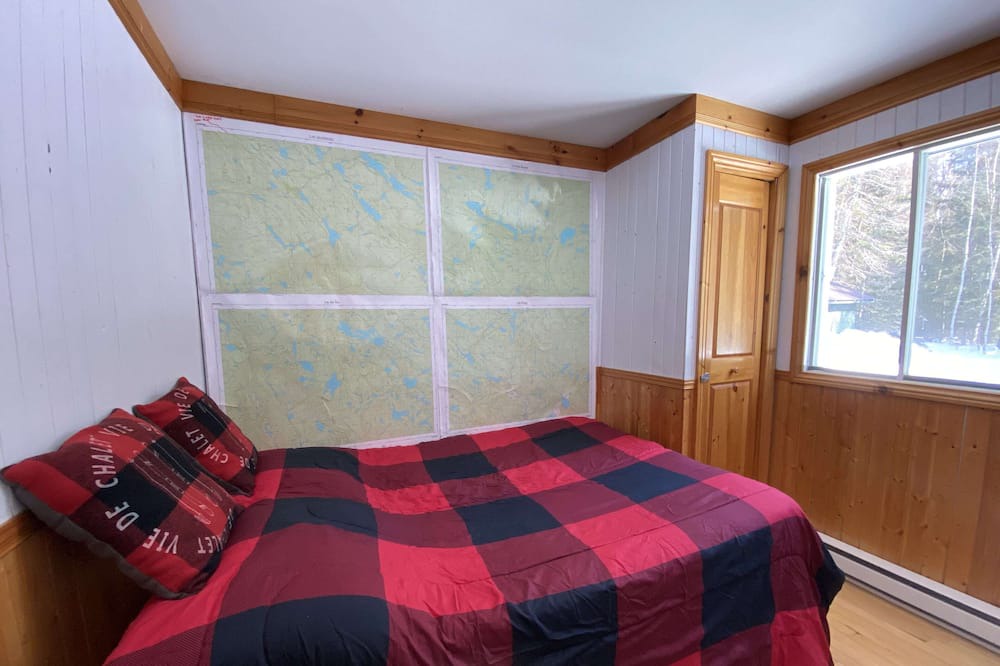 Photo of Bedroom in Mandeville