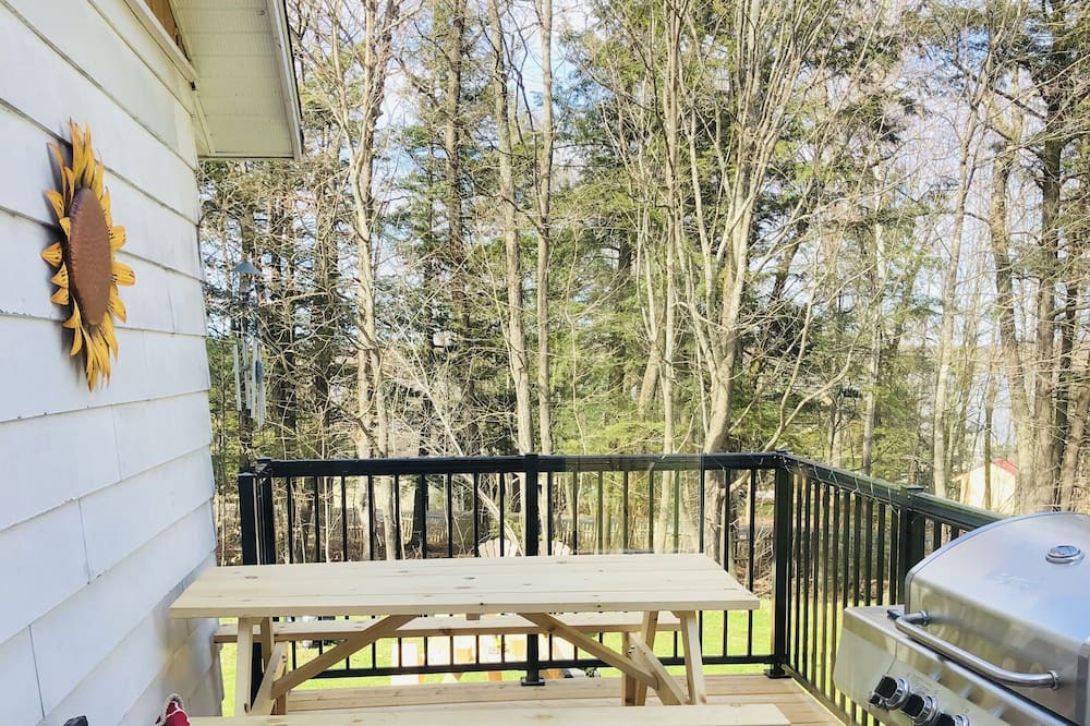 Photo of Patio Balcony in Lac-Brome