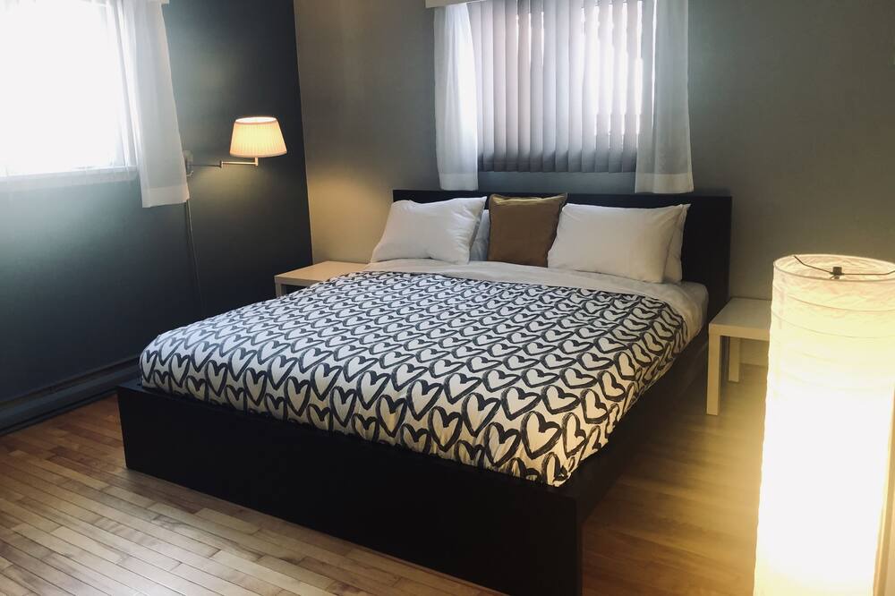 Photo of Bedroom in Lac-Brome