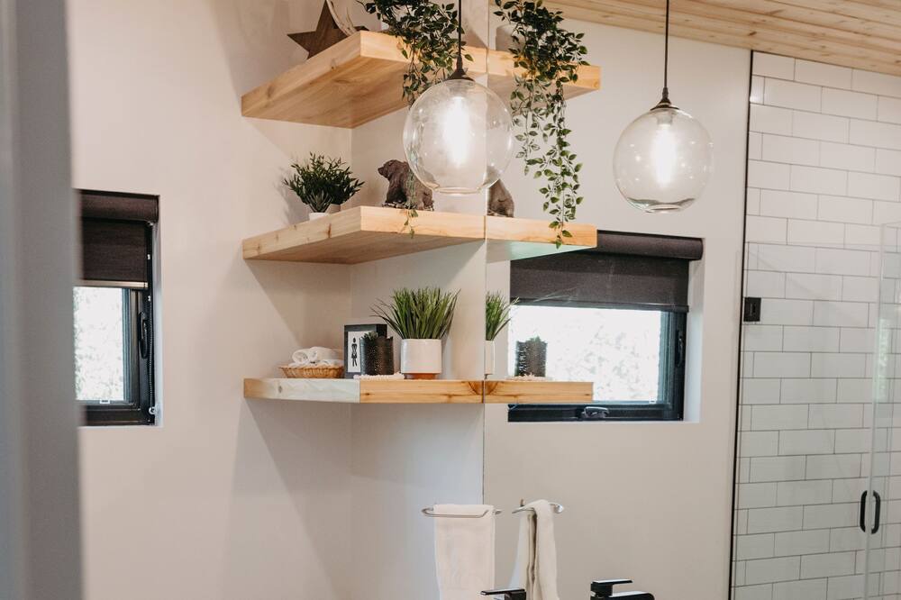Photo of Bathroom in Wasagaming