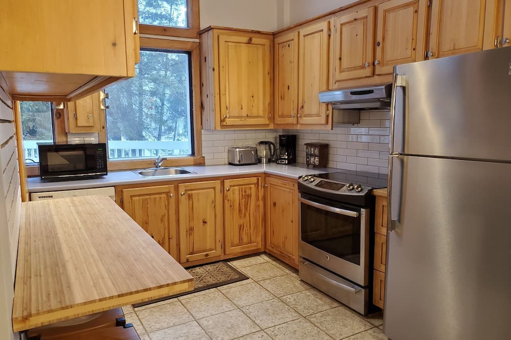 Photo of Kitchen in Esterel