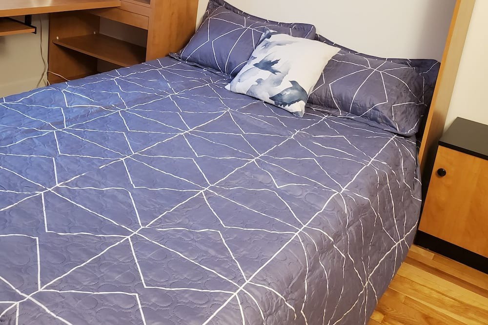 Photo of Bedroom in Esterel