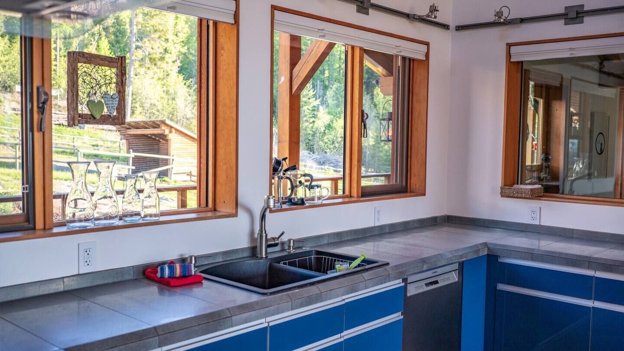 Photo of Kitchen in Central Okanagan