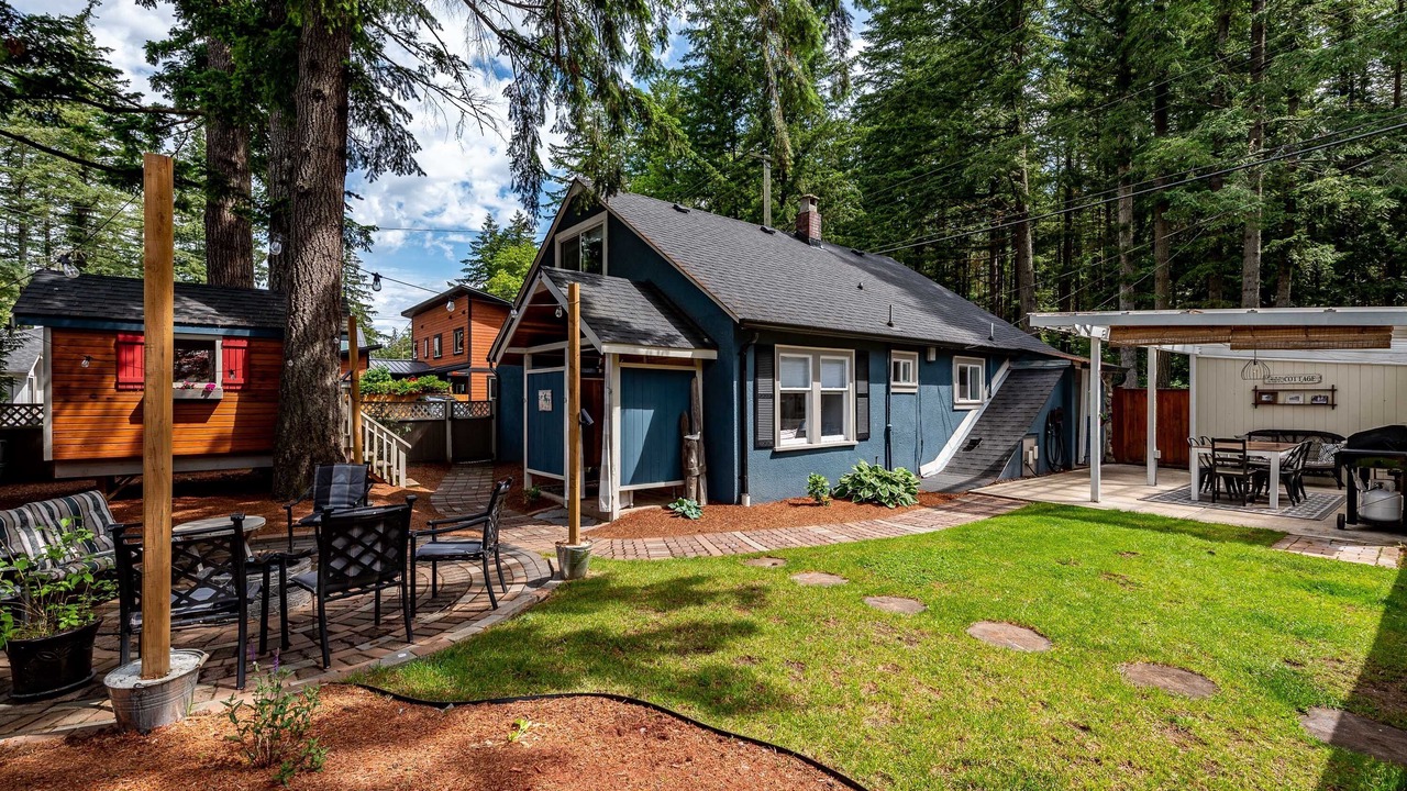 Photo of Outdoor in Cultus Lake