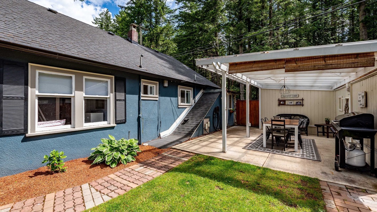 Photo of Outdoor in Cultus Lake
