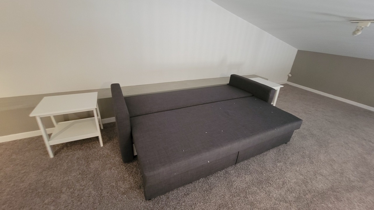 Photo of Livingroom in Town of Essex