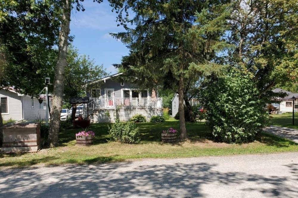 Photo of Outdoor in Carden