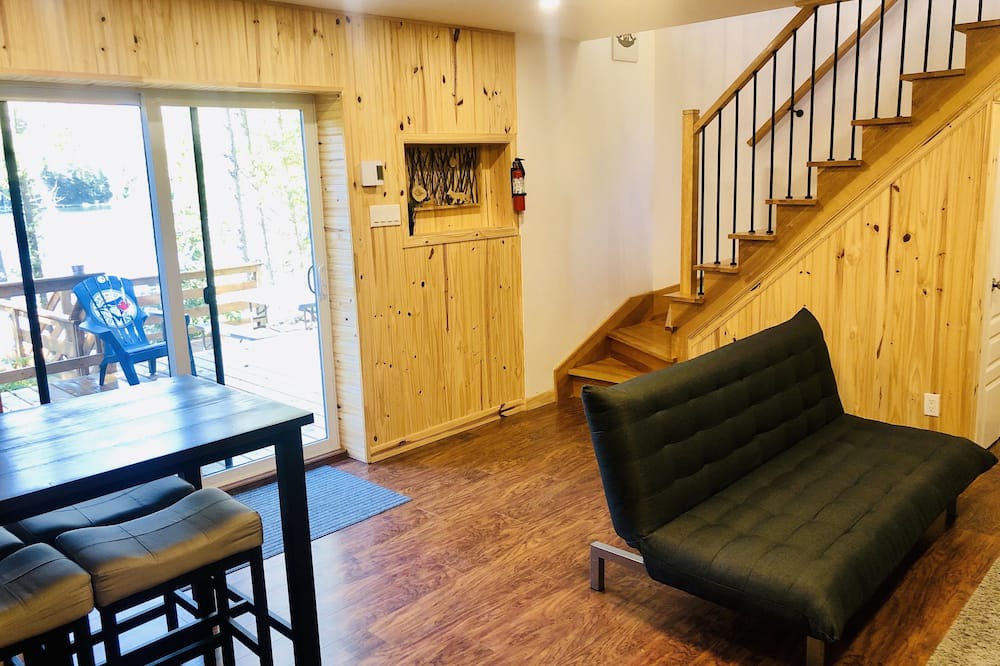 Photo of Livingroom in Matawinie Regional County Municipality