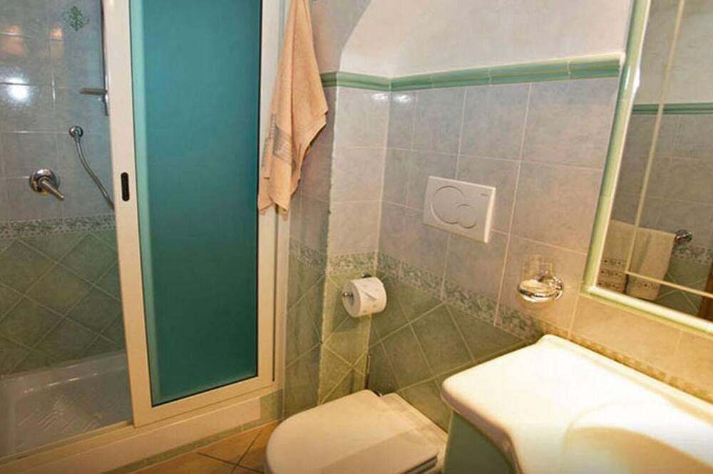 Photo of Bedroom in Pontone