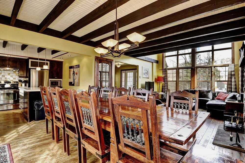 Photo of Kitchen in Stoneham