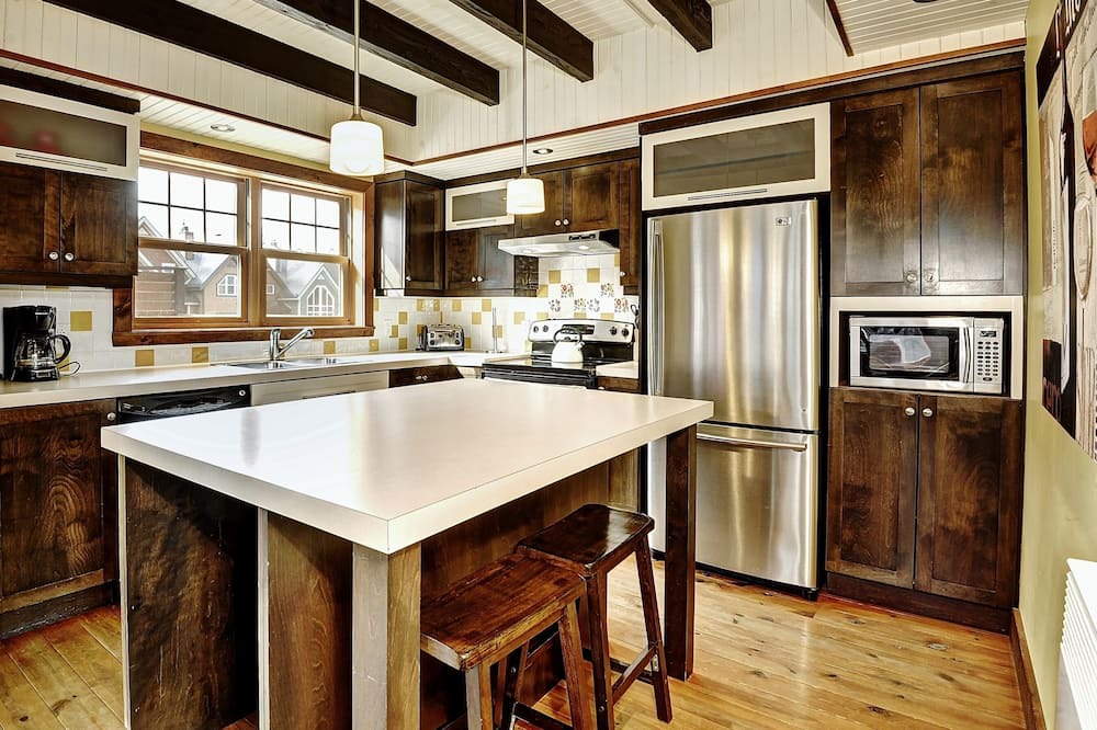 Photo of Kitchen in Stoneham